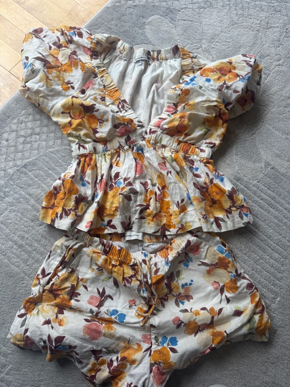 Floral Two-Piece Linen Set